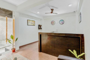 Hotel Noida Continental at 